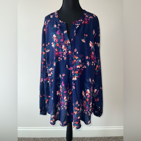 torrid Tops - Torrid Navy Floral Tunic Blouse